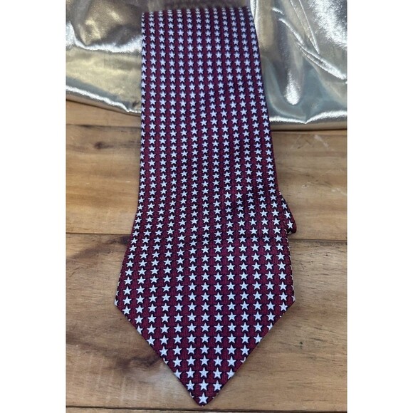 Men’s Jos A Bank Executive Collection Tie 100% Silk Red Tie With Star Pattern - Picture 1 of 3